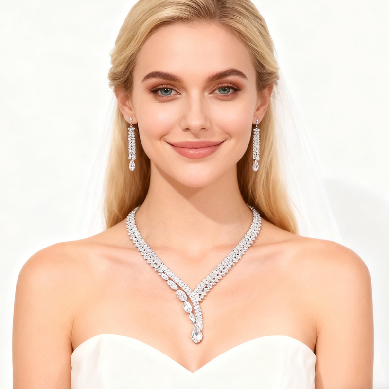 Set de bijuterii pentru mireasă: colier și cercei cu zirconiu, pandante în formă de inimă/picătură/clopot, placare electroplată