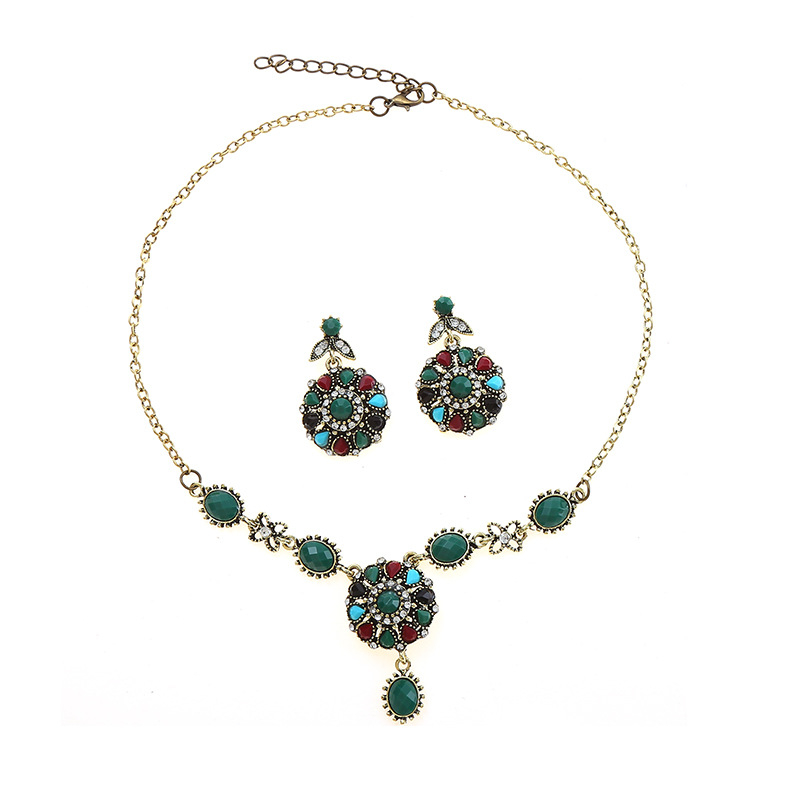 Set ogrlice i naušnica, legura, privjesak s rhinestones, dijamantna obrada, klavikularna lančana, kapljasti-geometrijski dizajn, retro stil, težina 36 g
