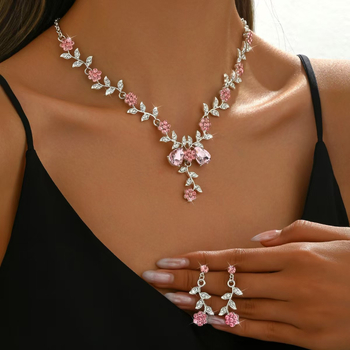 Set nakita: naušnice i ogrlica s cvjetnim uzorkom i rhinestones, od legure, elektroplatiniranje, lanac ključne kosti
