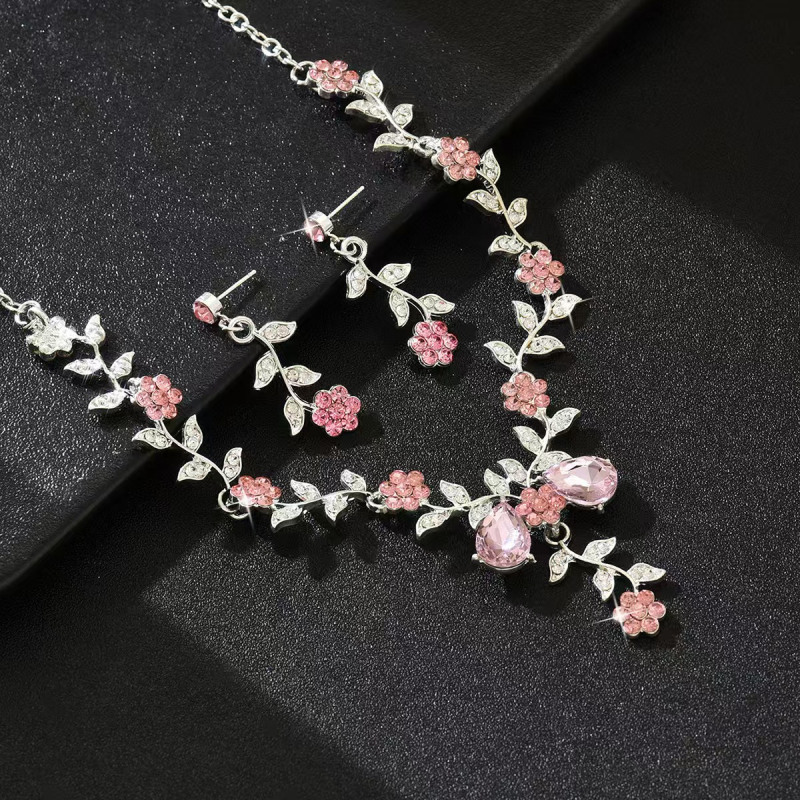 Set nakita: naušnice i ogrlica s cvjetnim uzorkom i rhinestones, od legure, elektroplatiniranje, lanac ključne kosti