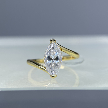 Prsten od 925 srebra s Moissanitom — romboidnog oblika, ugradnja kamena, Yuecheng Jewelry, za žene
