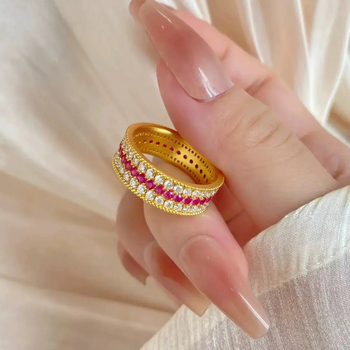 Geometrický prsteň z meďe so zirkónom, elektrolyticky lakovaný — dámsky prsteň pre pár