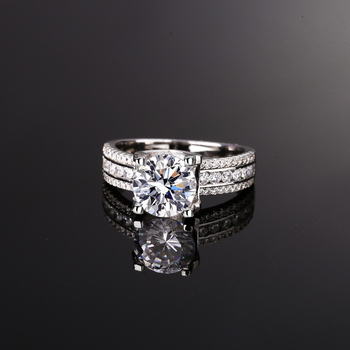 Prsteň, Moissanit 2 karáty, 925 striebro, Kód produktu Lch-090, 3 g, Dámsky kancelársky štýl