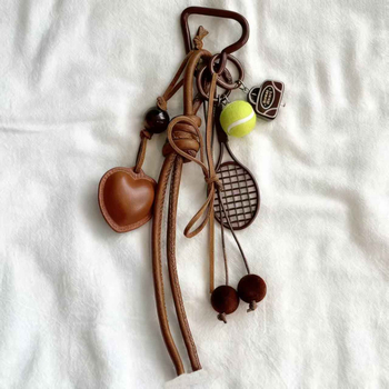 Κρεμαστό για μπρελόκ με μοτίβο καρδιά-τένις, κορεατικό στυλ Miu, σχέδιο INs, κράμα