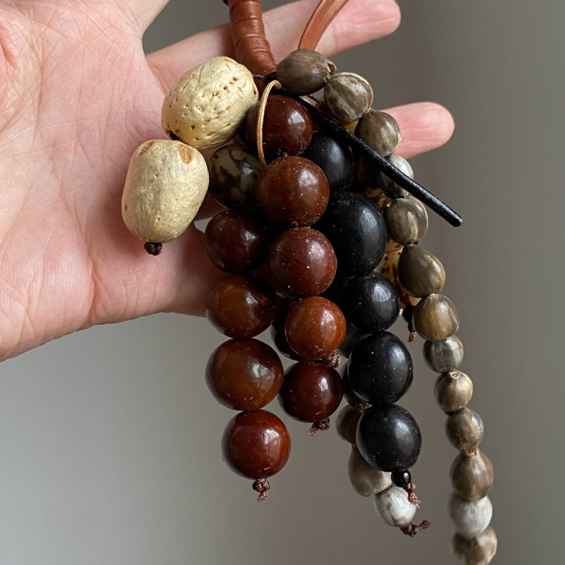 Ručne vyrobený kľúčenka na tašku s motívom semien, retro šarm; plast/živica, elektroplating; vzory: srdce/kvapka/zvonček; vianočný štýl; značka Xinxu