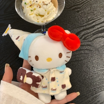 Карикатурен плюшен ключодържател - плюшена кукла, висулка за чанта, закачалка за кола