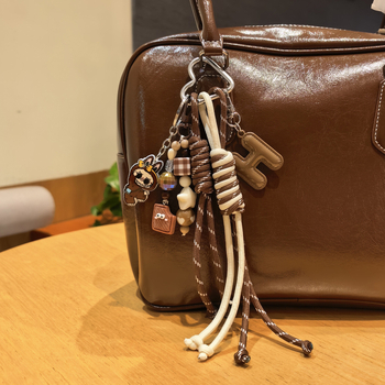 Prívesok na tašku z akrylu, poloručné spracovanie, vzor: malé zvieratko (medvedík/prasiatko), svieži a sladký štýl, leto 2025