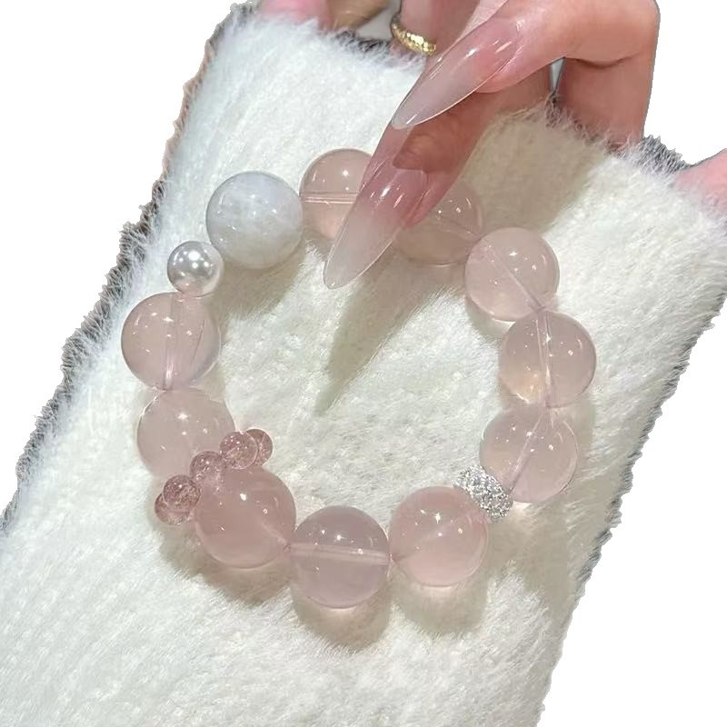 Brățară din cristal cu fantomă de fulg de zăpadă și cuarț căpșună — lucrat manual, stil lux