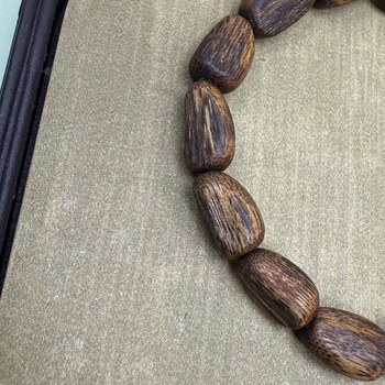 Narukvica - Vintage unisex Hainan Qinan agarwood bucket beads, ručno izrađeno, 22 perle