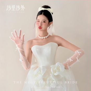 Menyasszonyi kesztyű csipke hálóval, masnival, középhosszú, Office Lady stílusú, esküvői kiegészítő, termékkód 6.16, testreszabás elérhető