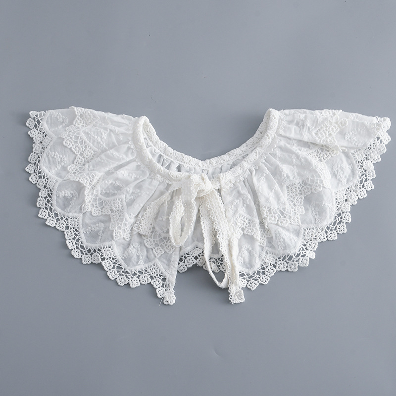 Mesterséges galléros sál, többszintű pliszírozott csipével – twill pamut, monokróm minta, japán-koreai édes stílus, hímzett dekoráció