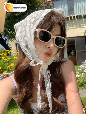 Kolmnurkne peakatte sall pitslintiga, naistele, pastorali stiil, suve 2021 väljaanne