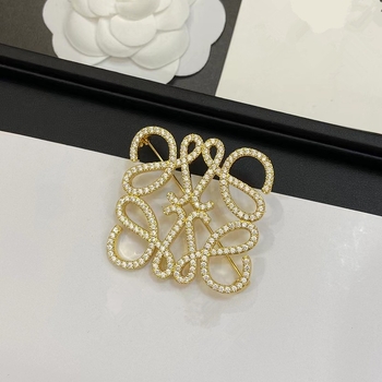 Rézből készült geometriai üreges brooch, elektroplating, dekoráció, friss és édes stílus