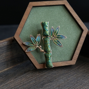 Kitűző - bársonyos virág és bambuszlevél mintázat, kézzel készített, rézötvözet, vintage-literár retro stílus, uniszex