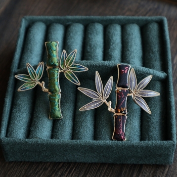 Kitűző - bársonyos virág és bambuszlevél mintázat, kézzel készített, rézötvözet, vintage-literár retro stílus, uniszex