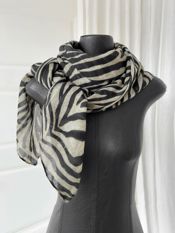 Ženski šal sa zebraskim uzorkom, warp-knit, vintage lagani luksuz, grijanje, za proljeće i jesen (warp knitting; keeps warm; Spring–Autumn; Artificial cotton; JJ)