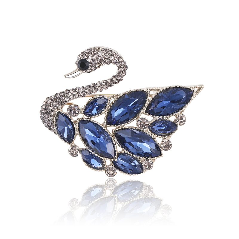 Broșă, din aliaj, în formă de animal, stil feminin, lux ușor, prelucrat cu diamant