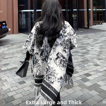 Női sál külső ruházat — selyem virág mintával, raktáron, 2025 téli kiadás, feldolgozás nélkül, tavaszra is alkalmas