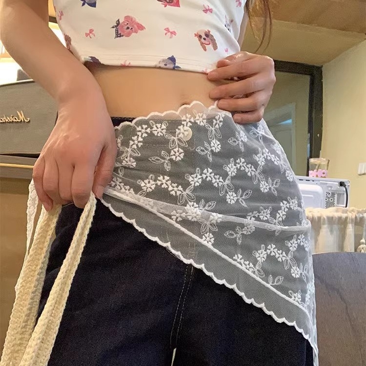 Set de îmbrăcăminte: eșarfă triunghiulară din dantelă, bandă pentru cap cu curea și fustă slim (Material: Dantelă; Sezoane: Primăvară, Vară; Lansare: Toamna 2024)