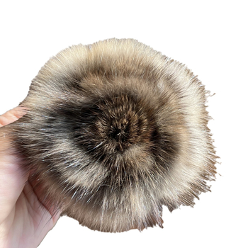 Broșă lucrată manual, floare din blană de nurcă cu frunze, pentru palton