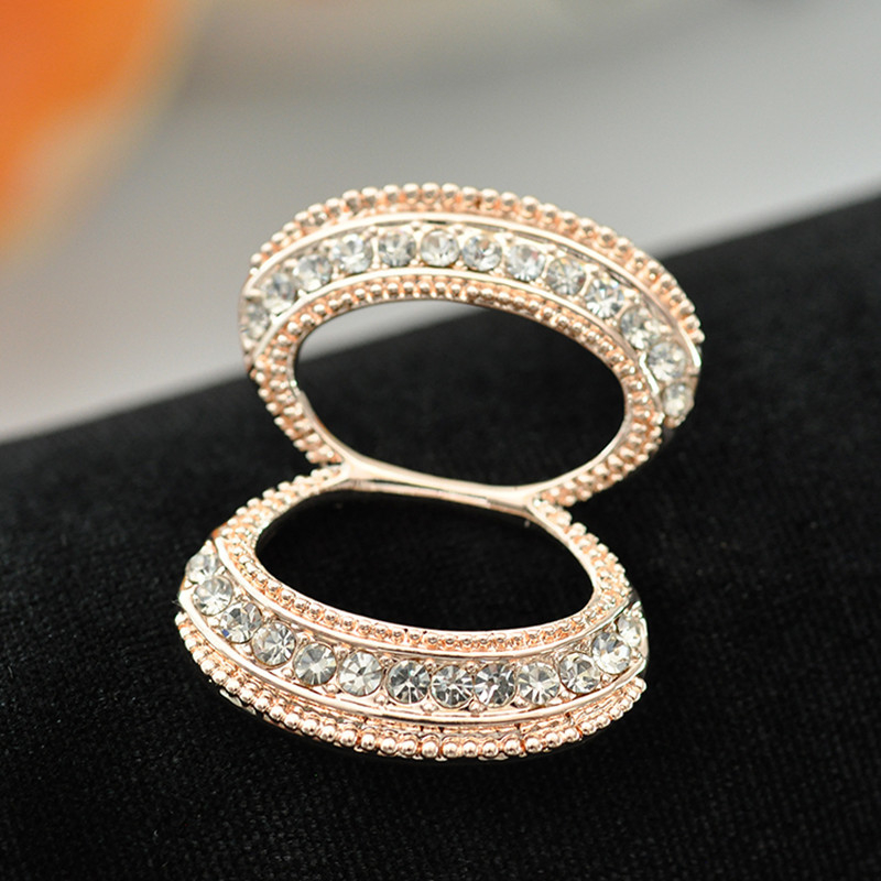 Sálkapocs ékszer – női kiegészítő koreai stílusban, gyantából, ötvözetbe illesztett mesterséges kövek, sütéses festékfelület-kezelés, testreszabható