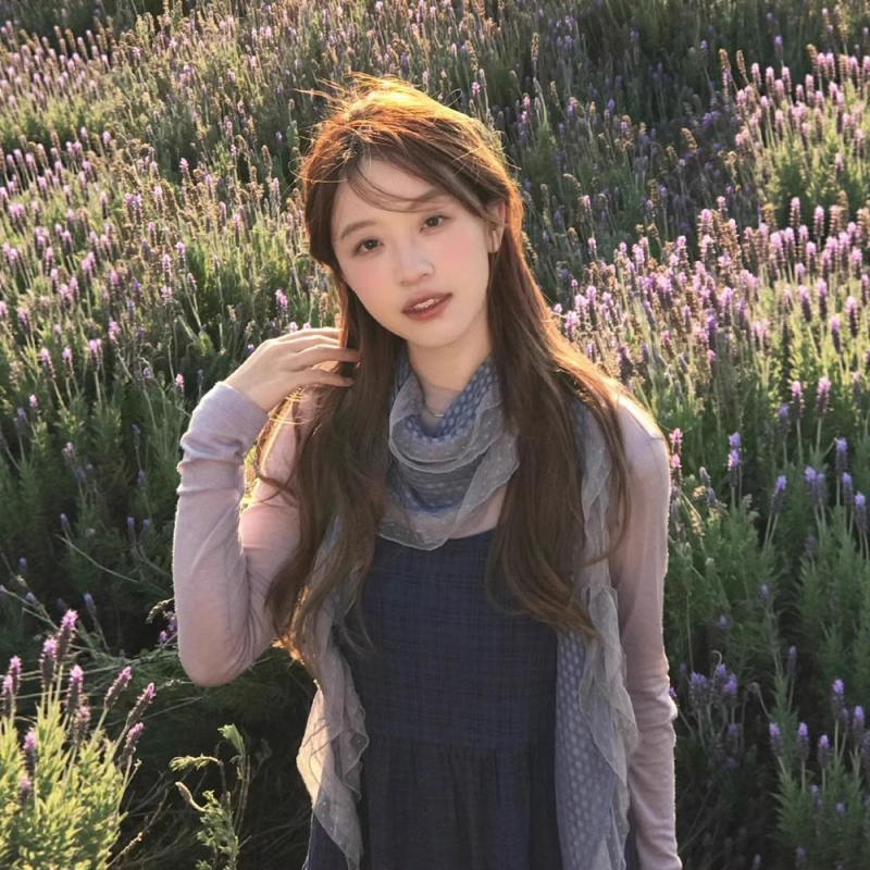 Șal lung subțire cu dantelă la margine și margine cu găuri — inspirat de Fujii Shu, model cu buline, Vara 2025, Cod produs Wzh250703, Țesătura: Alt material, Stiluri: Lungime generală, Versatil, Stil de birou