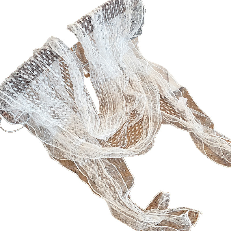 Șal lung subțire cu dantelă la margine și margine cu găuri — inspirat de Fujii Shu, model cu buline, Vara 2025, Cod produs Wzh250703, Țesătura: Alt material, Stiluri: Lungime generală, Versatil, Stil de birou