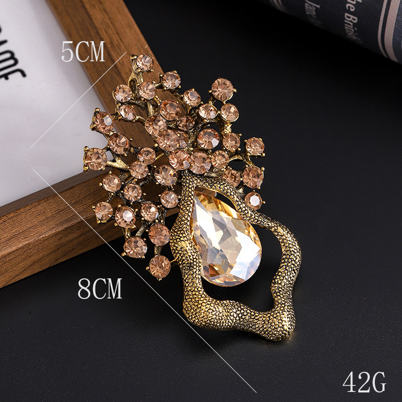Broš u obliku lista od legure s kristalnom umetkom, vintage stil za žene, elektroplating, jesen 2025