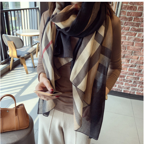 Șal de primăvară în stil coreean, țesătură plasă din amestec bumbac-poliester, model carouri imprimat, lungime medie pentru femei