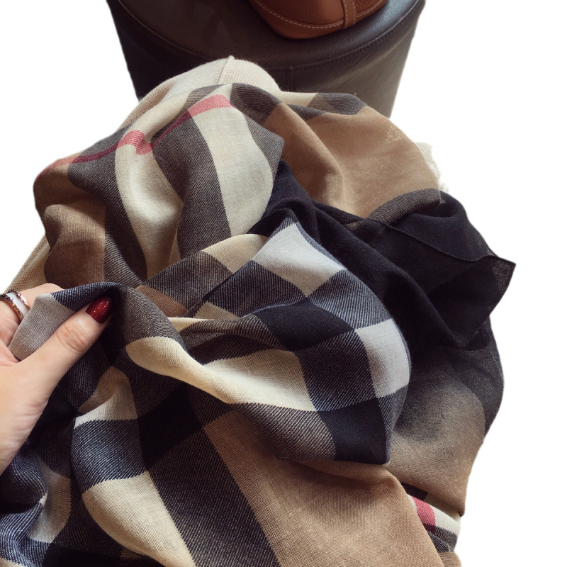 Șal de primăvară în stil coreean, țesătură plasă din amestec bumbac-poliester, model carouri imprimat, lungime medie pentru femei