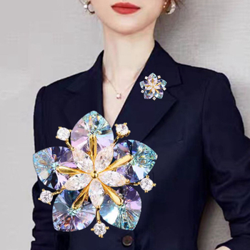 Broš – retro dvoranski stil, rotirajući kristalni cvijet, bakar, elektroplating, marka Yuliang Jewelry