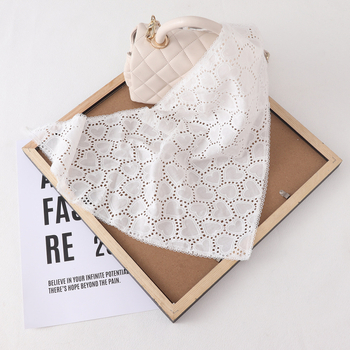 Șal triunghiular cu dantelă decupată în formă de inimă, stil franțuzesc, vară, poliester ușor, țesătură warp-knit