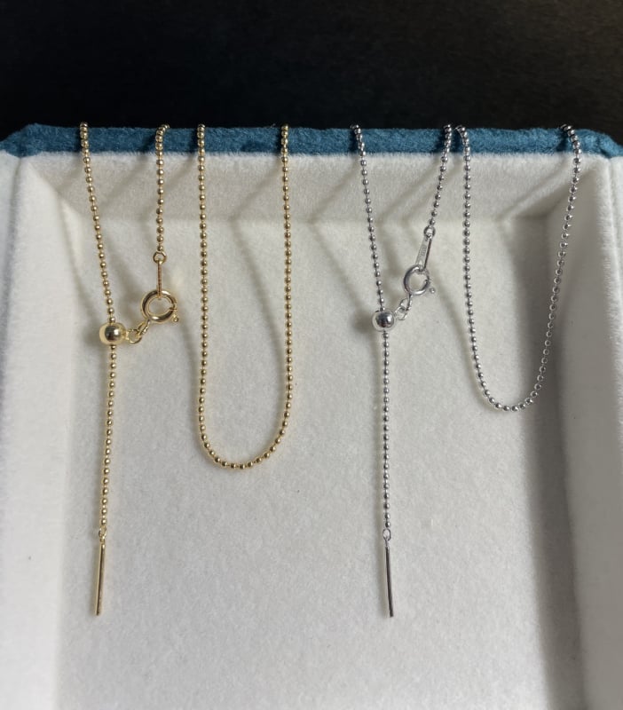 Lanț cu bile placat cu argint și pandantiv din argint 925 — design original