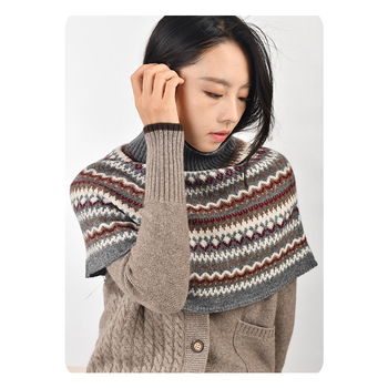Ženski kapo-šal s jacquard uzorkom Fair Isle, smjesa yak vune