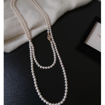 Ilga megztinio kaklo grandinėlė su stiklu ir lazuritu, rutulinė grandinė, apimtis 81 cm+, be pakabuko, 2025 m. pavasaris