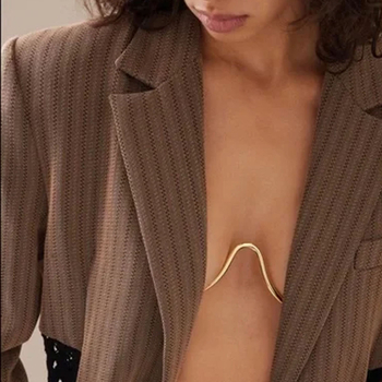 Női testlánc — ötvözet, geometriai forma, elektroplatolás (Anyag: ötvözet; Stílus: női; Forma: geometriai; Feldolgozás: Elektroplatolás)