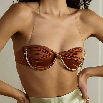 Női testlánc — ötvözet, geometriai forma, elektroplatolás (Anyag: ötvözet; Stílus: női; Forma: geometriai; Feldolgozás: Elektroplatolás)