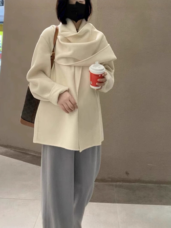 Ženski vuneni kaput – Debeli materijal, Slobodan kroj, Srednja duljina 50–65 cm, Šalni ovratnik