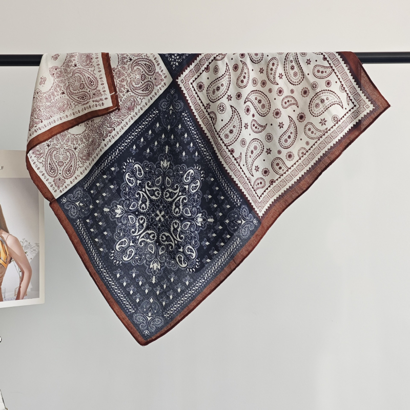 Twill poliester kvadratni šal s otiskom – proljeće 2025, moderan gradski stil, 100% poliester