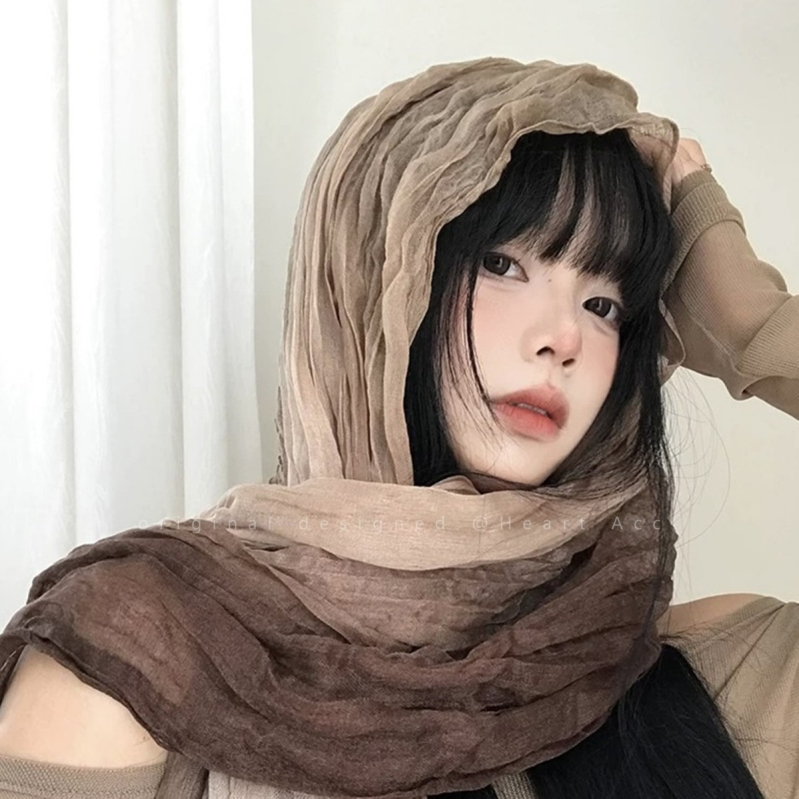 Boemski šal – mješoviti materijal, gradijentni efekt, jesen, zimsko izdanje 2025