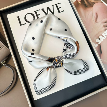 Ženski svilenkasti kvadratni šal s cvjetnim uzorkom, saten tkanina, 100% svila, elegantan i svestran