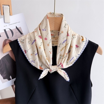 Flóra mintás kendő csipkés széllel, könnyű, lélegző pamut-len anyag, sima szövés, tavasz