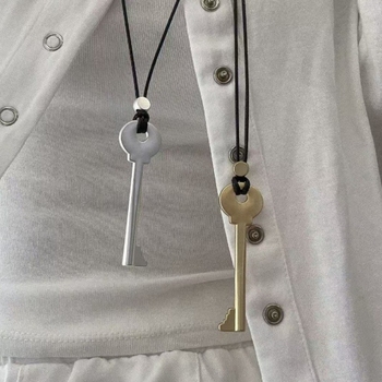 Nyaklánc a Sors kapuja kulcs medállal, ötvözet, elektroplating, INS stílus, Téli 2025