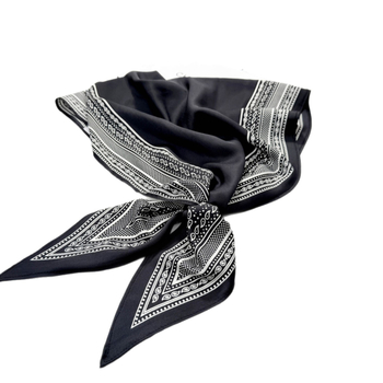 Háromszög sál, twill satin anyag, nyomtatás, Silk charm, ősz 2025