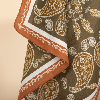 Женски квадратен шал с paisley мотив – рециклирана 60-count памук, есен 2025, произход: Deqing, Zhejiang