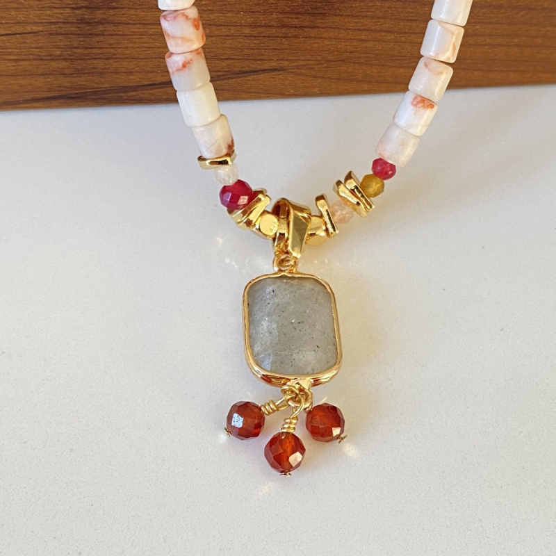 Colier din mărgele, cu lanț de mână, montură cu pietre mixte, stil chinezesc, greutate 20 g