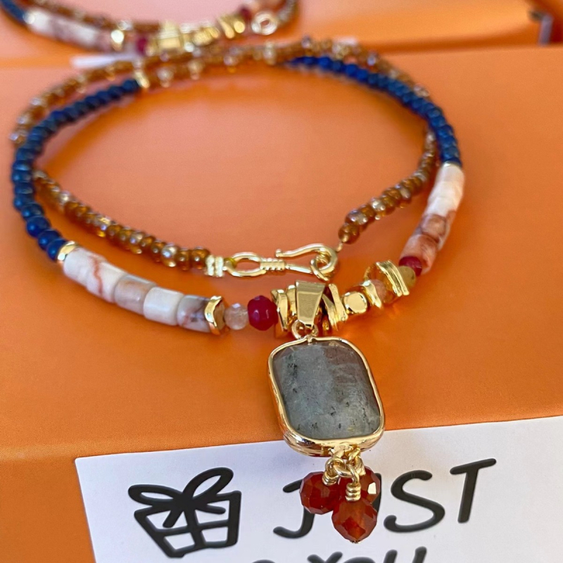 Colier din mărgele, cu lanț de mână, montură cu pietre mixte, stil chinezesc, greutate 20 g