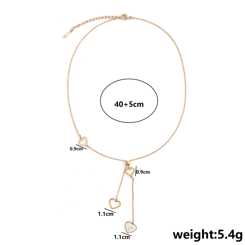 Titánacélból készült nyaklánc, szív-geometriai medállal, O- alakú lánccal, réz 18K aranyozással