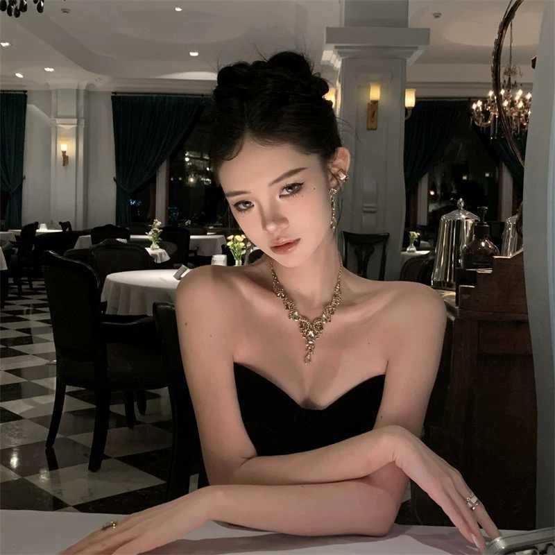 Set colier și cercei, pandantiv geometric din aliaj, placare electroplată