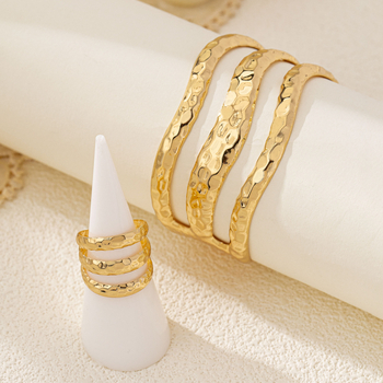 Set brățară și inel din aliaj, cu textură ciocănită și linie curbată, motiv floral, placare electroplatinată, stil fashion personal, pentru femei la petreceri